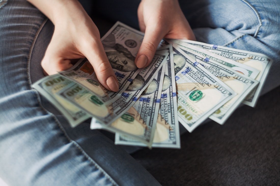 Planificare financiară cu documente și grafice